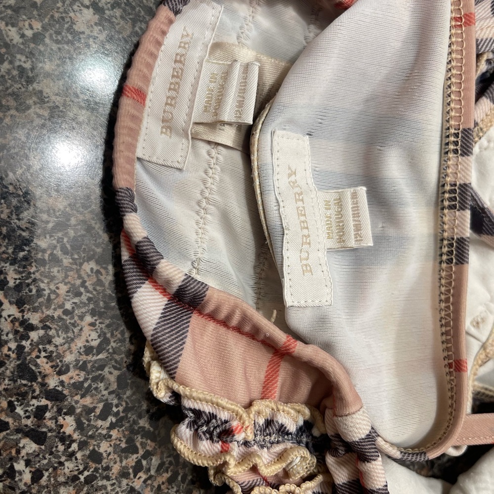 Very Cute baby Burberry Swim🤎 - Picture 3 of 5